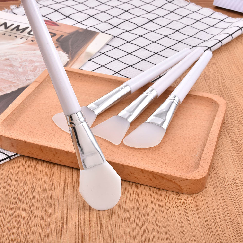 White Silicone Facial Mask Brush for Skin Care (1pc)